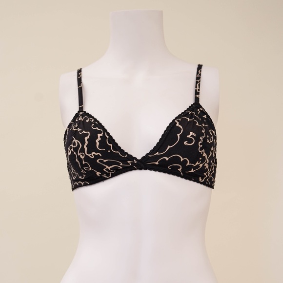 Chanel 1993 Black Camellia Bra - Picture 2 of 6